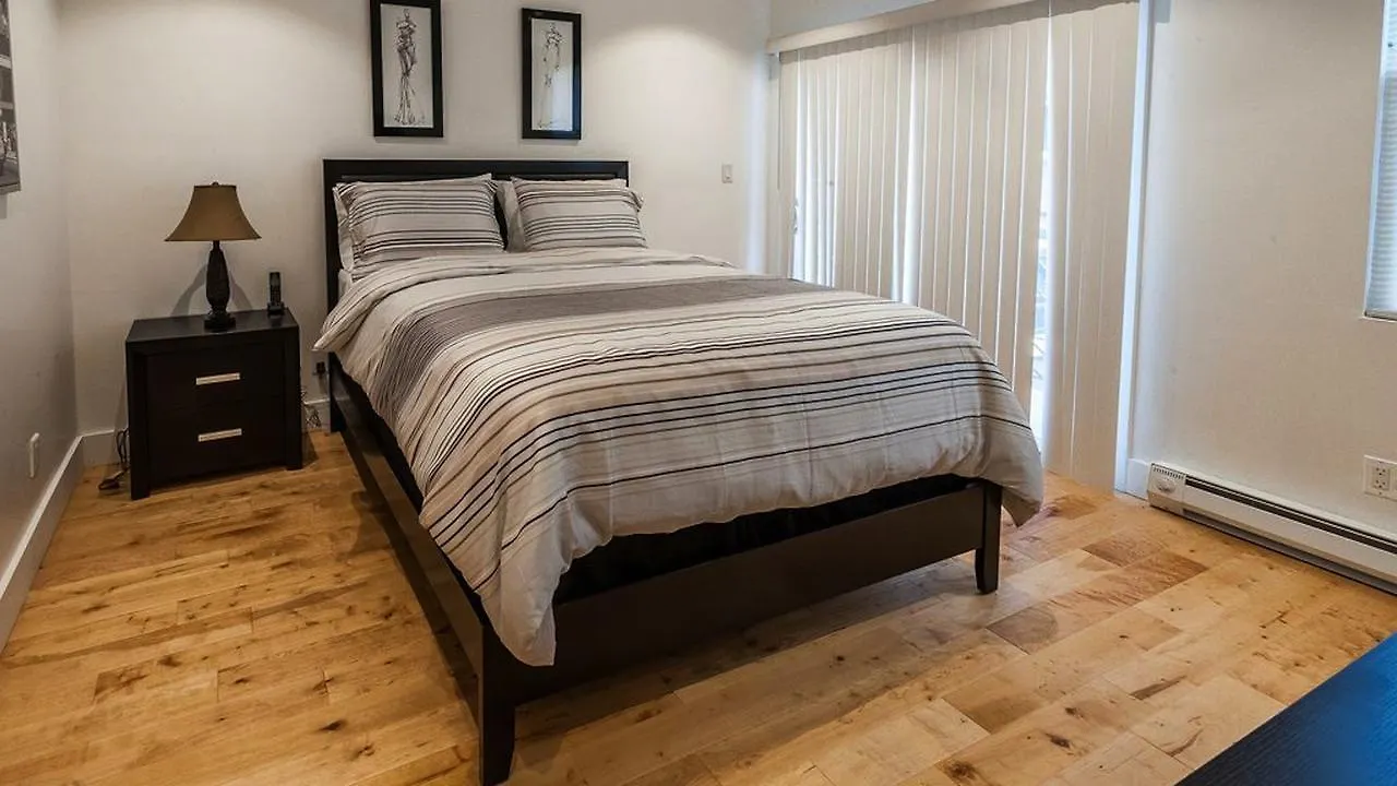 Triplex Carriage House Apartment New York